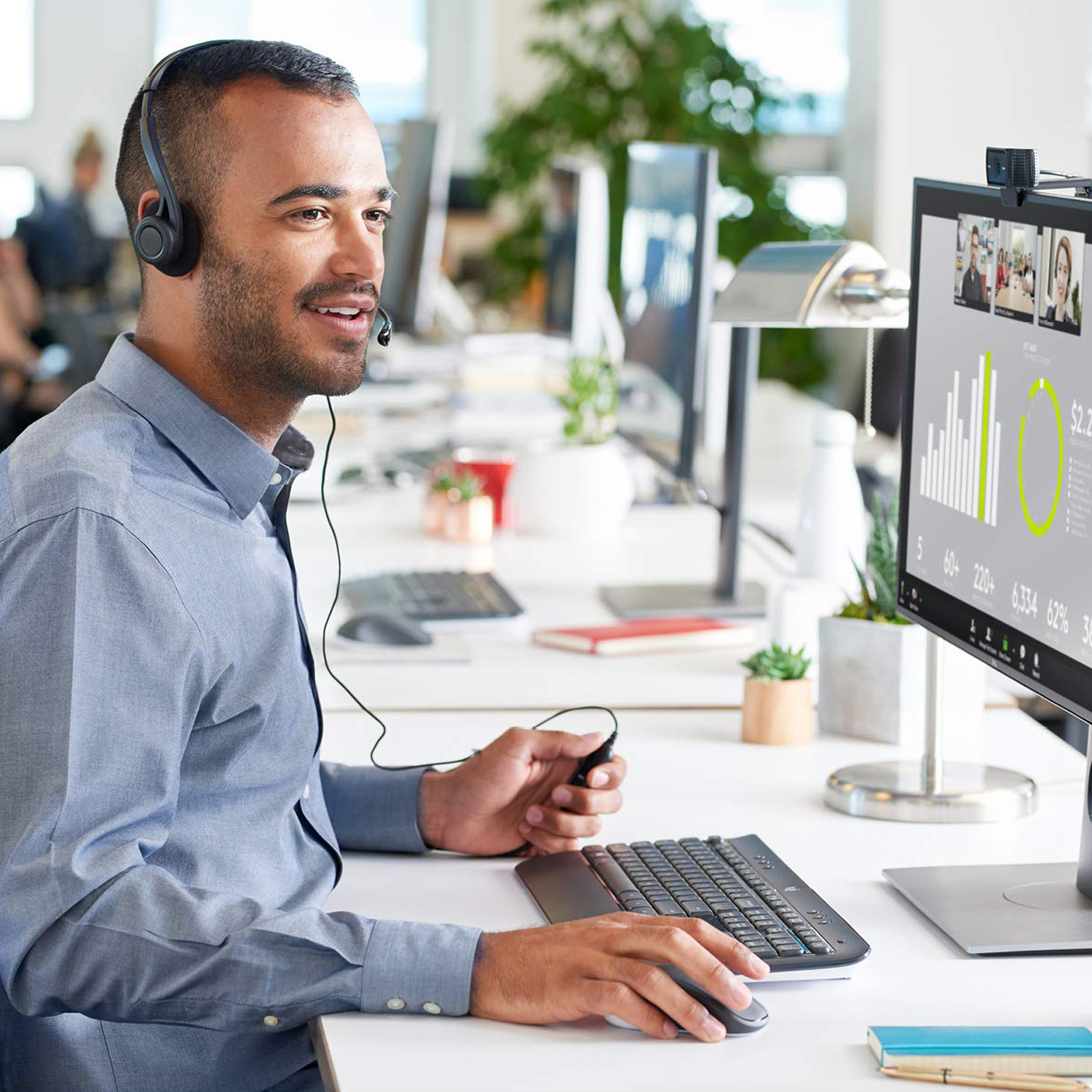 Logitech HD Pro Webcam C920 - Câmara web - a cores - 1920 x 1080 - áudio - USB 2.0 - H.265 - Image 3