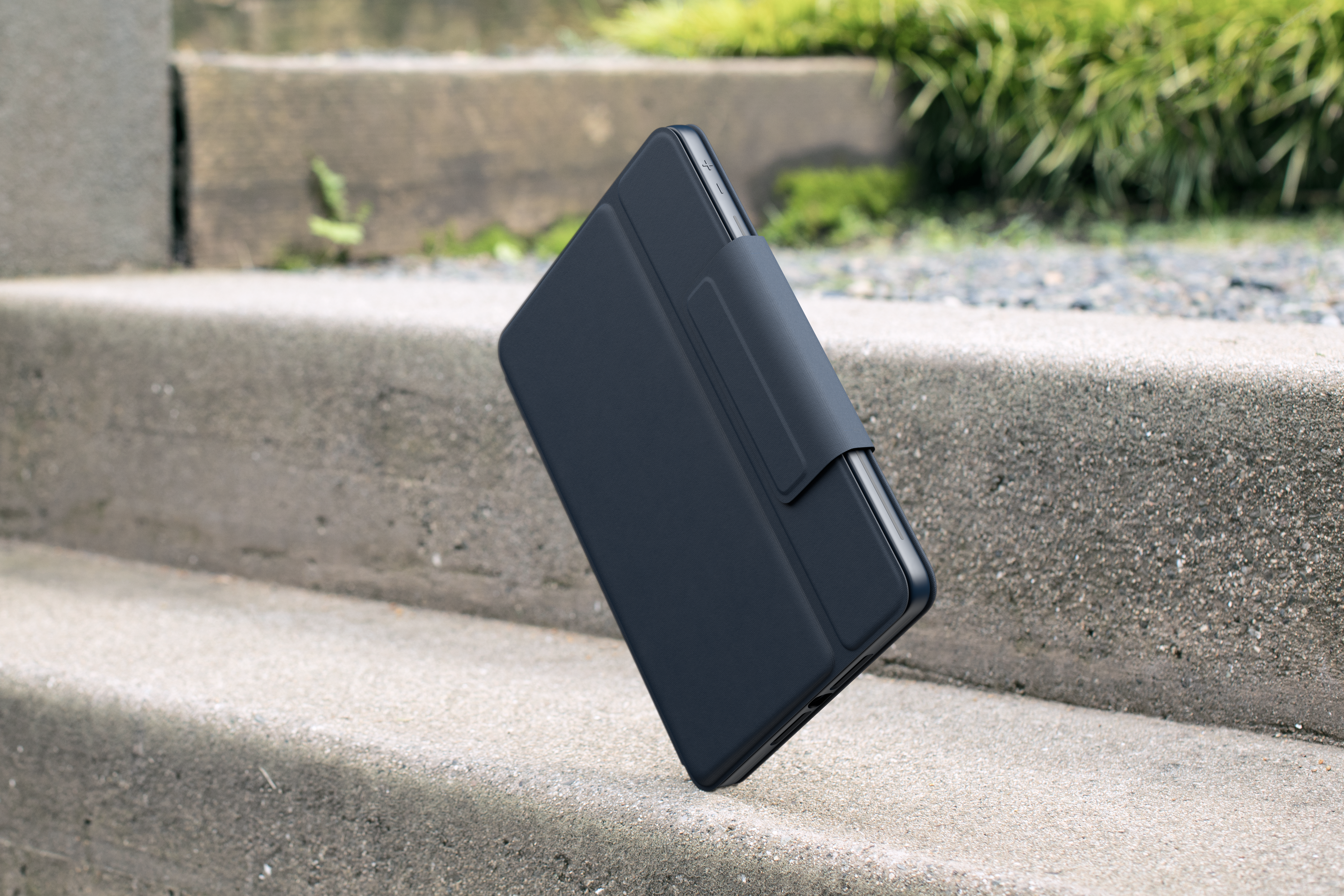 Logitech Rugged Combo 3 For Education - Master Pack - teclado e pasta de folio - Apple Smart connector - educação K-12 - para Apple 10.2-inch iPad (7ª geração, 8ª geração, 9ª geração) - Image 11