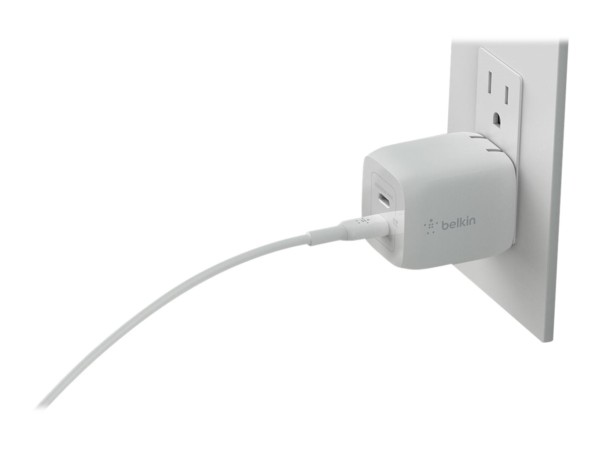 Belkin BoostCharge Pro GaN - Adaptador de alimentação - tecnologia PPS e GaN - 45 Watt - Fast Charge, PD 3.0 - 2 conectores de saída (2 x USB-C) - branco
