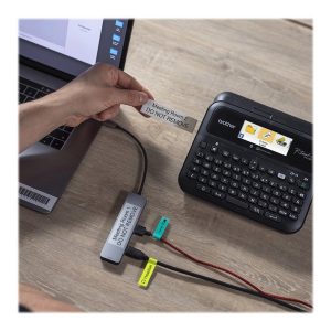 Brother P-Touch PT-D610BTVP - Etiquetadora - P/B - tranferência térmica - 24 mm de largura - 180 x 360 dpi - até 30 mm/…