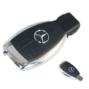Pendrive 32GB Tech One Tech Pen USB 2.0 em forma de Chave Mercedes