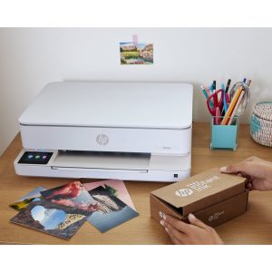 HP ENVY 6132 All-in-One - Impressora multi-funções - a cores - jacto de tinta - A4 (210 x 297 mm) (original) - A4 (media) - até 8 ppm (cópia) - até 10 ppm (impressão) - 100 folhas - USB 2.0, Wi-Fi(ac) - portobello